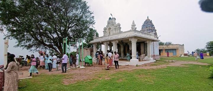 Sri Mangaimalai Perumal Temple, Mangamalai (Devannagavundanur) — photo 4