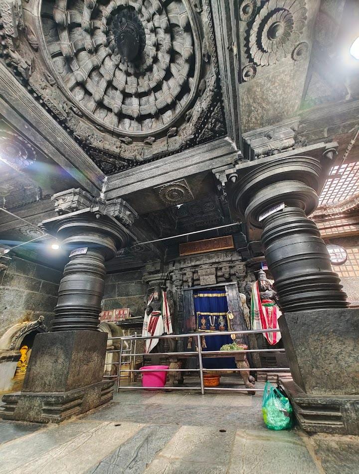 Sri Saumya Kesava Perumal Temple, Nagamangala — photo 3