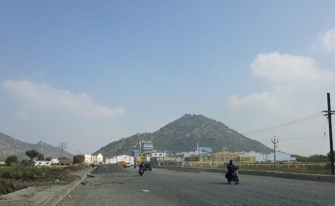 Sri Prasanna Venkatachalapathy Swamy Temple, Perumalmalai Kundru
