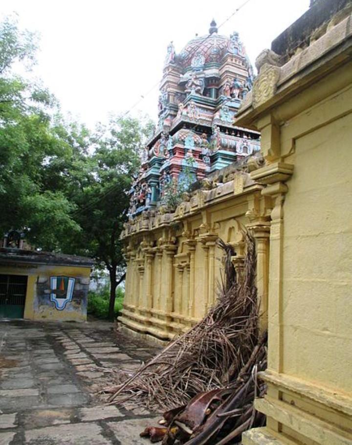Sri Venugopala Swamy (Senganivai Perumal) Temple, Uthamarseeli — photo 2