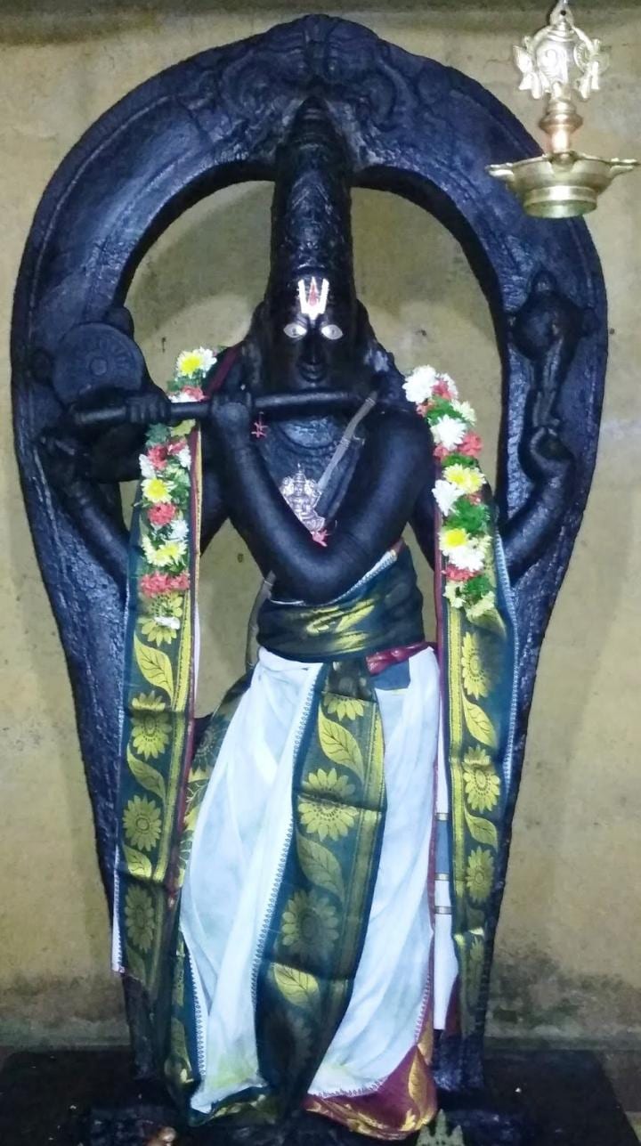 Sri Venugopala Swamy (Senganivai Perumal) Temple, Uthamarseeli — photo 3