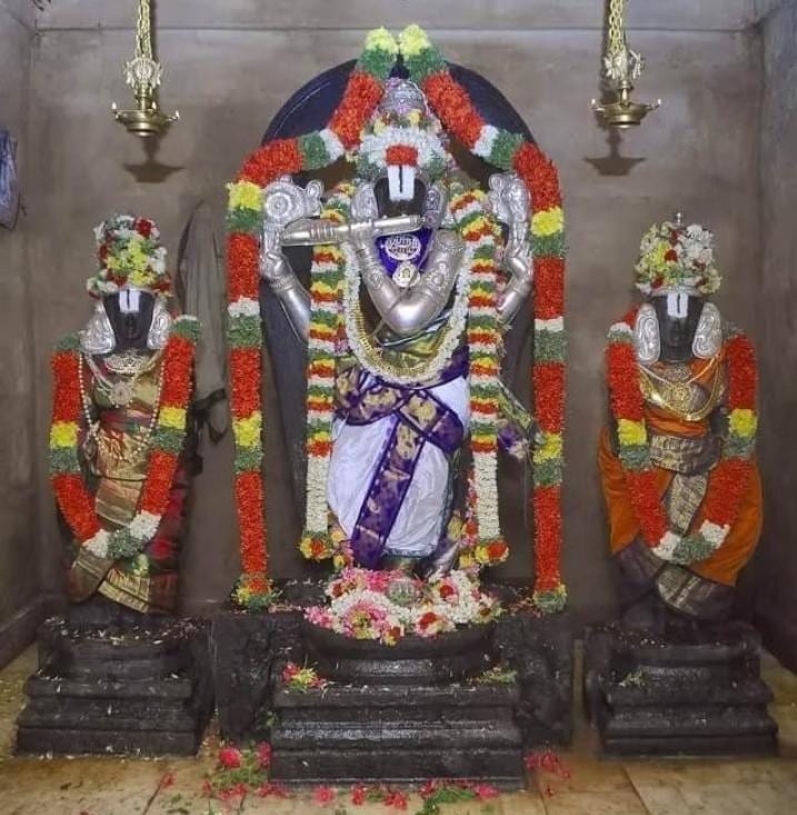 Sri Venugopala Swamy (Senganivai Perumal) Temple, Uthamarseeli — photo 4