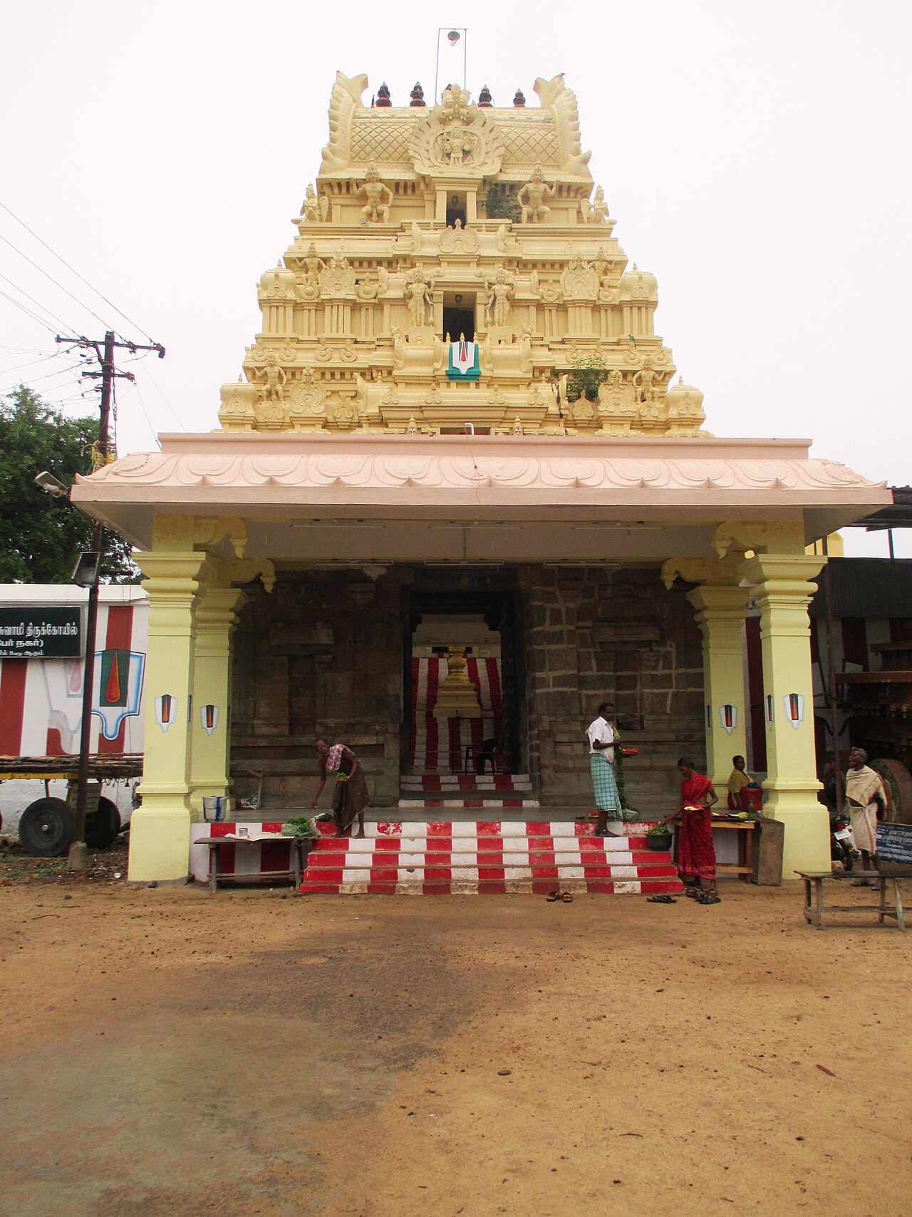 Appakkudathaan Perumal Temple, Koviladi