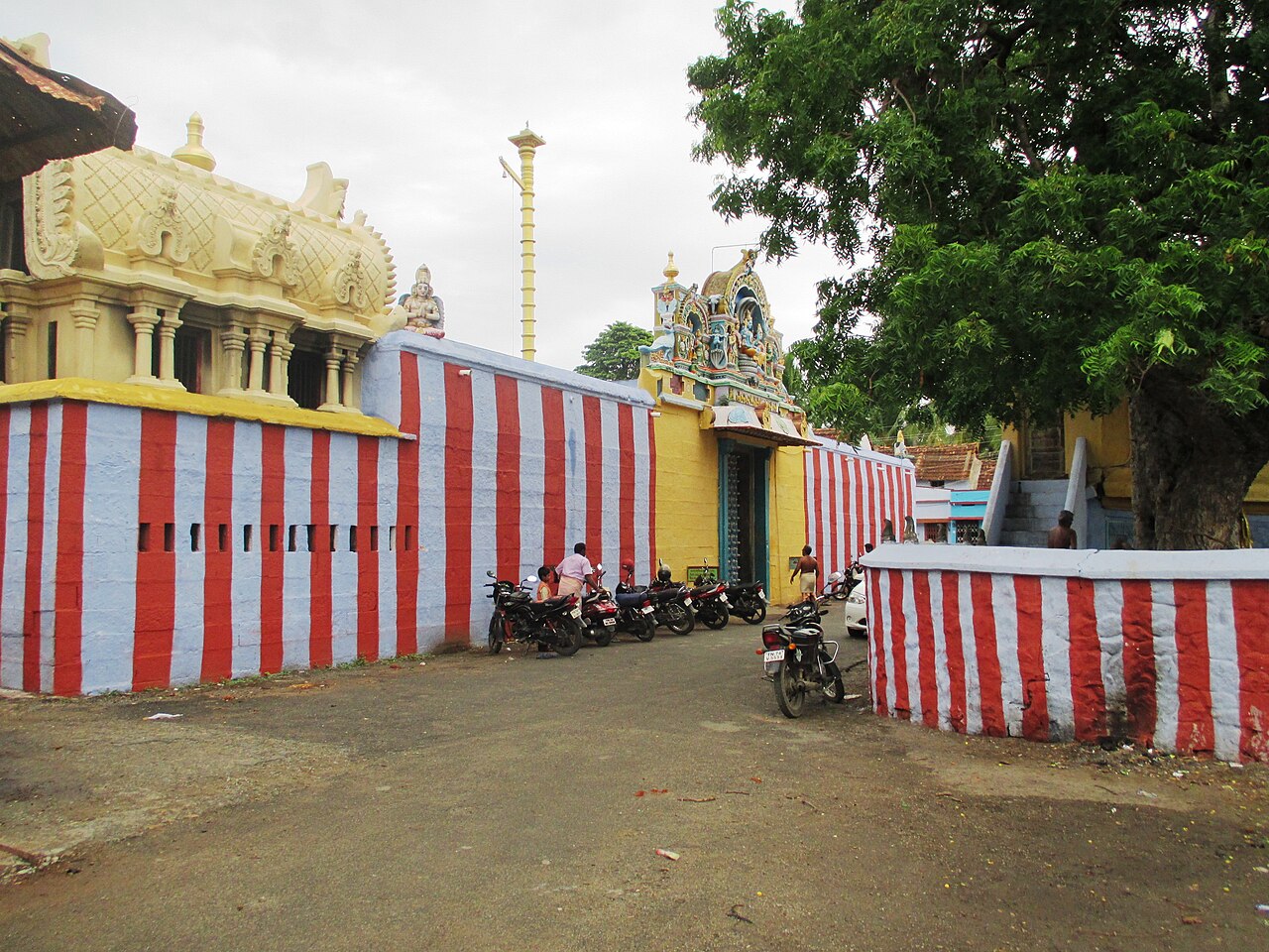 Thiruvazhmarban Temple, Thiruvanparisaram
